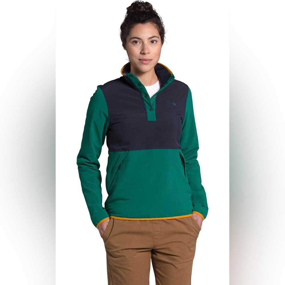 NWOT The North Face Women's Mountain Sweatshirt Pullover 3.0
